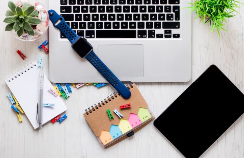 Wizytówki reklamowe – czy warto w nie inwestować?